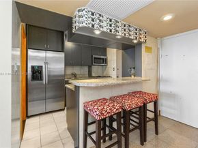 100 Lincoln Rd 811, Miami Beach FL 33139
