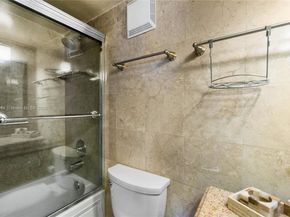 100 Lincoln Rd 811, Miami Beach FL 33139