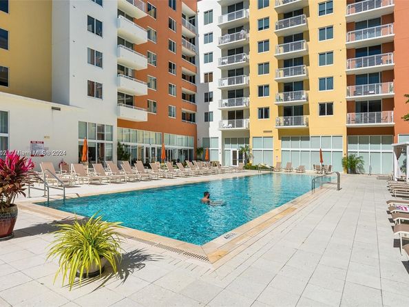 18800 NE 29th Ave 520, Aventura FL 33180