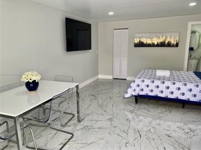 1321 NW 171st St, Miami Gardens FL 33169