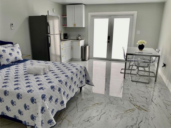1321 NW 171st St, Miami Gardens FL 33169