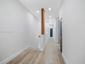 535 NW 52nd St, Miami FL 33127