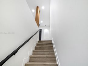 535 NW 52nd St, Miami FL 33127