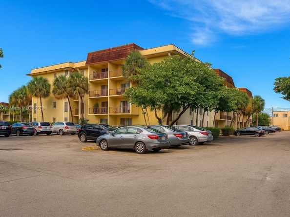 11905 NE 2nd Ave C301, North Miami FL 33161