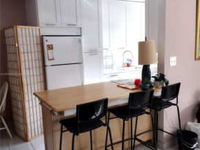 2145 Pierce St 105, Hollywood FL 33020