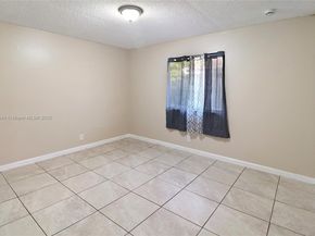 6533 Harbour Rd, North Lauderdale FL 33068