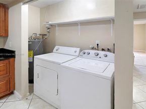 6533 Harbour Rd, North Lauderdale FL 33068