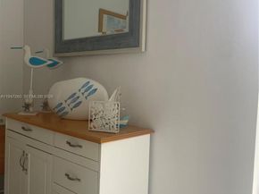 201 178th Dr 334, Sunny Isles Beach FL 33160