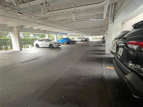 201 178th Dr 334, Sunny Isles Beach FL 33160