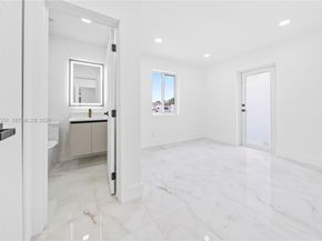 4140 SW 108th Ave, Miami FL 33165