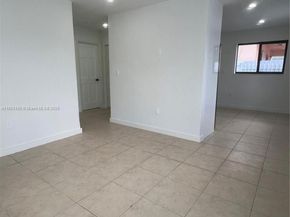 2368 / 2370 NW 33rd St, Miami FL 33142