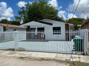 2368 / 2370 NW 33rd St, Miami FL 33142