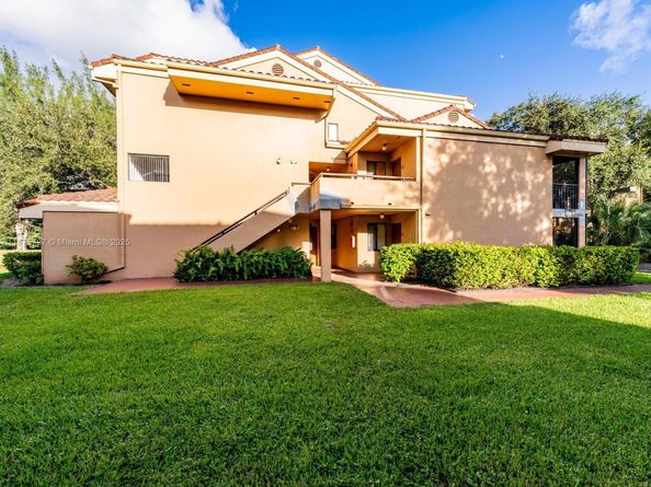 15489 N Miami Lakeway N 2023, Miami Lakes FL 33014