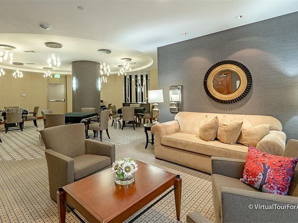 21050 Point Pl 2001, Aventura FL 33180