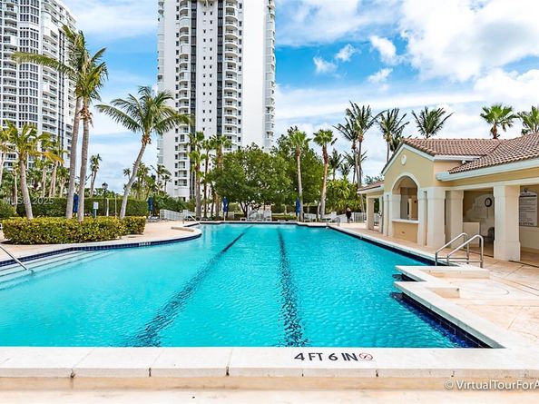 21050 Point Pl 2001, Aventura FL 33180