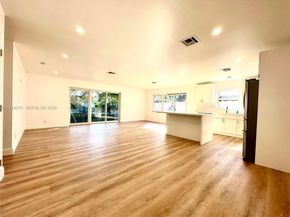 3042 Hayes St, Hollywood FL 33021