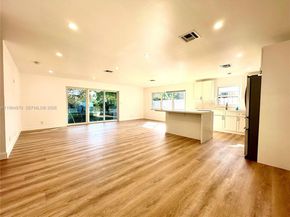 3042 Hayes St, Hollywood FL 33021