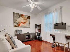 3943 Nighthawk Dr, Weston FL 33331