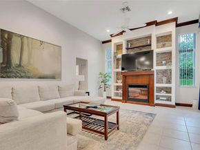 3943 Nighthawk Dr, Weston FL 33331