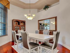 3943 Nighthawk Dr, Weston FL 33331