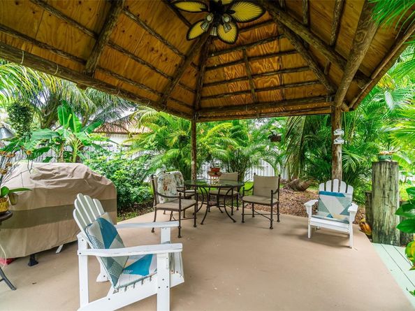 12743 SW 220th St, Miami FL 33170