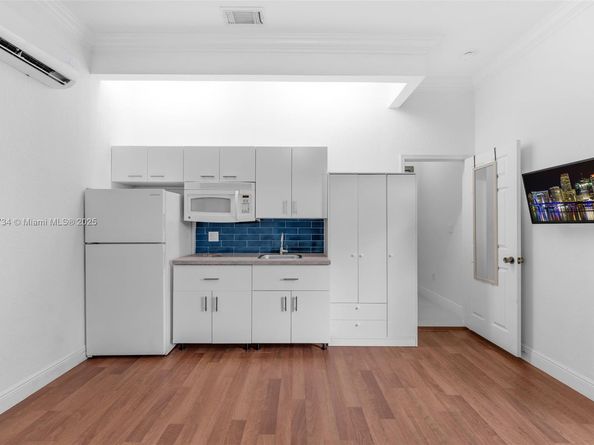 12743 SW 220th St, Miami FL 33170