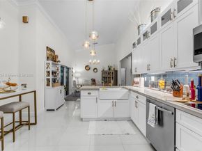 12743 SW 220th St, Miami FL 33170