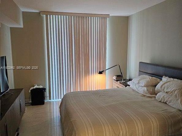 1755 E Hallandale Beach Blvd 1004E, Hallandale Beach FL 33009