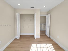 652 NW 133rd Dr, Plantation FL 33325