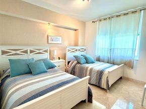 3330 NE 190th St 1610, Aventura FL 33180