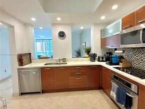 3330 NE 190th St 1610, Aventura FL 33180