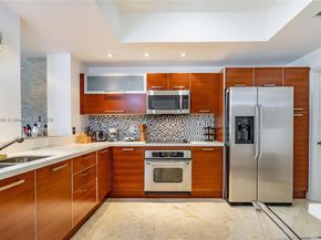 3330 NE 190th St 1610, Aventura FL 33180