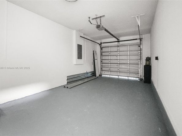 16533 NW 21st St, Pembroke Pines FL 33028