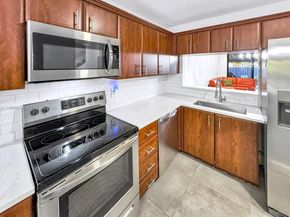 700 SE 14th St G, Fort Lauderdale FL 33316