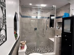 542 NW 39th Ter, Deerfield Beach FL 33442