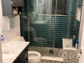 542 NW 39th Ter, Deerfield Beach FL 33442