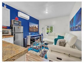 2900 SW 4th St, Miami FL 33135