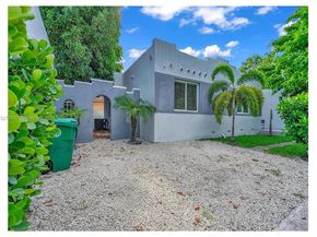 2900 SW 4th St, Miami FL 33135