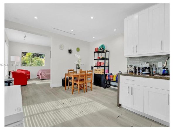 2900 SW 4th St, Miami FL 33135