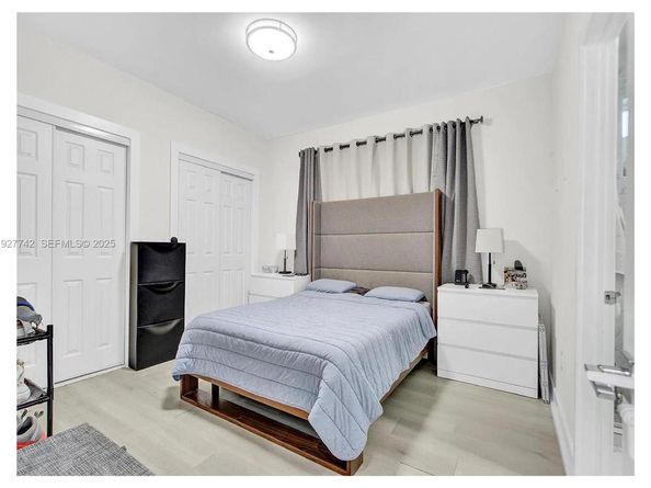 2900 SW 4th St, Miami FL 33135