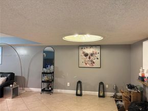 20537 NE 6th Ct, Miami FL 33179