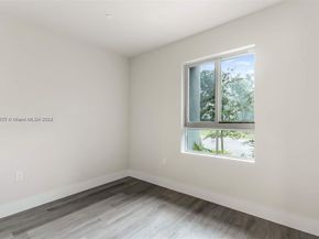 2561 NE 193rd St 1103, Miami FL 33180