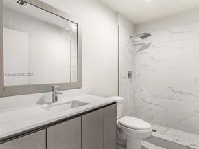 2561 NE 193rd St 1103, Miami FL 33180