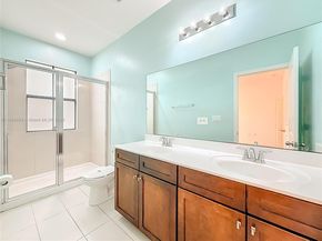 1082 NW 33rd Mnr, Pompano Beach FL 33064