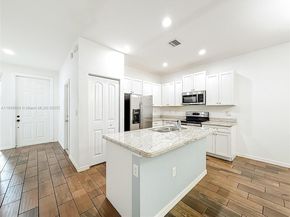 1082 NW 33rd Mnr, Pompano Beach FL 33064