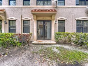 1082 NW 33rd Mnr, Pompano Beach FL 33064