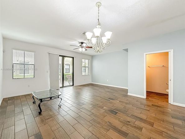 1082 NW 33rd Mnr, Pompano Beach FL 33064