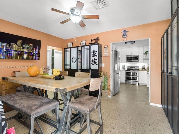 1070 NE 143rd St, North Miami FL 33161