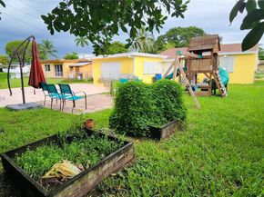 1070 NE 143rd St, North Miami FL 33161