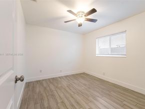 130-134 NW 57th St, Oakland Park FL 33309